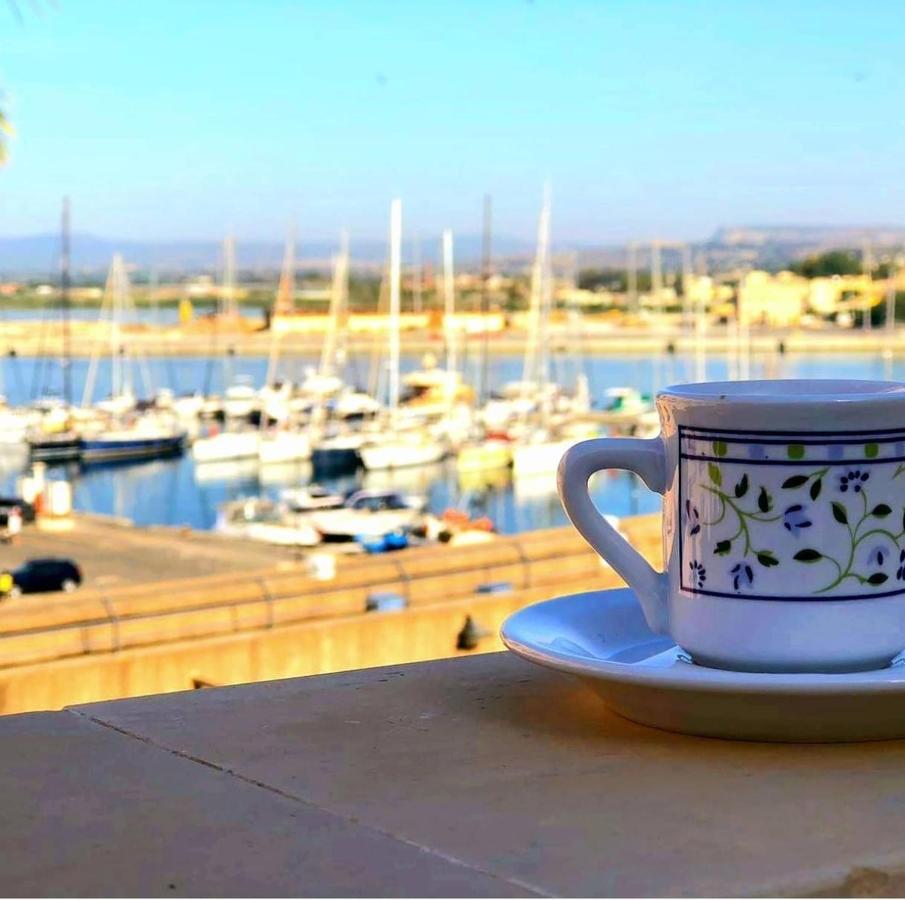 B&B Marina Di Ortigia Syracuse Eksteriør billede