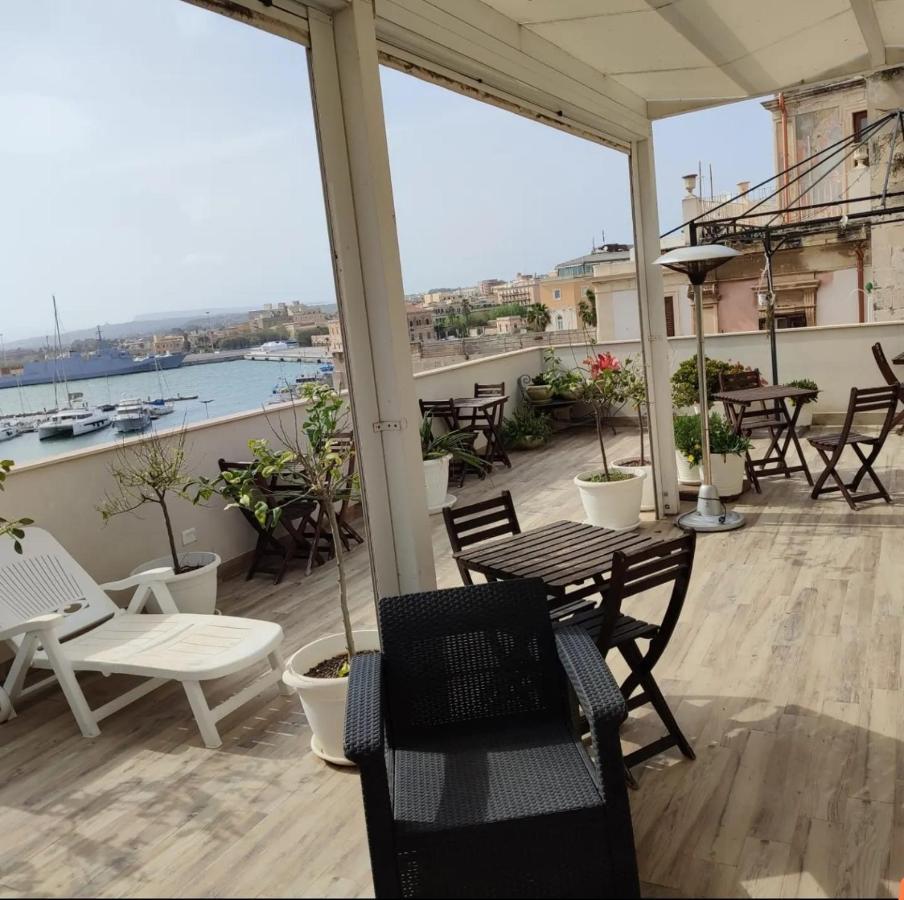 B&B Marina Di Ortigia Syracuse Eksteriør billede